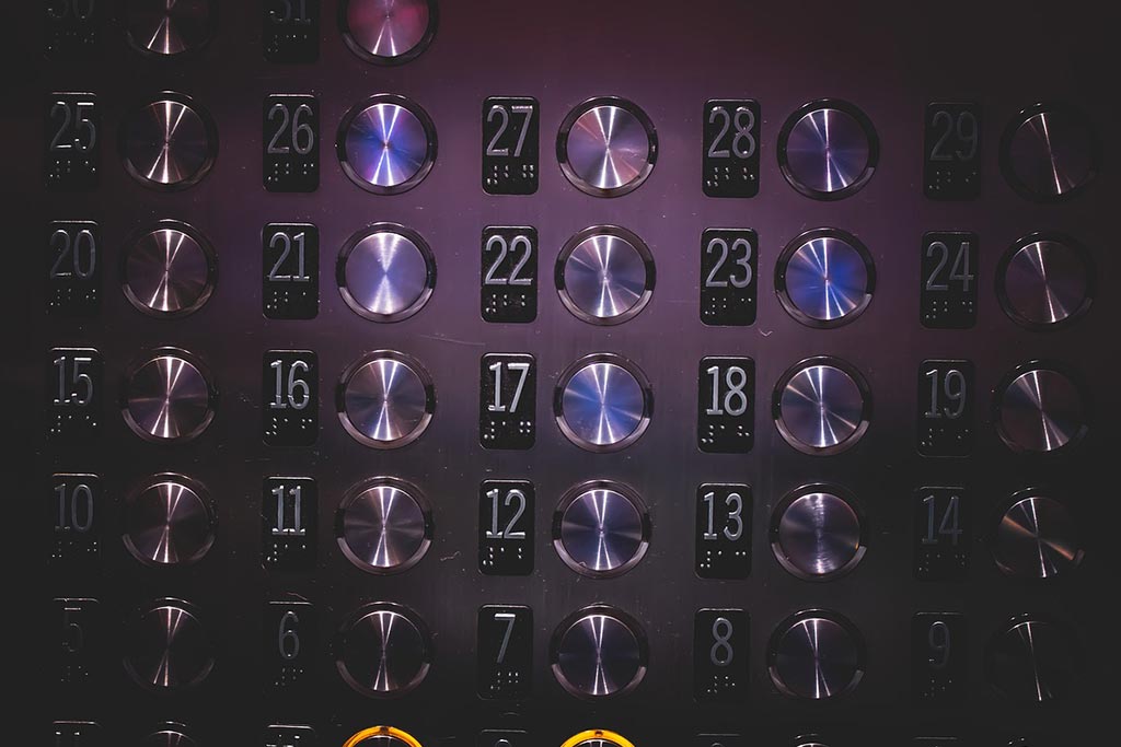 Elevator numbers with buttons